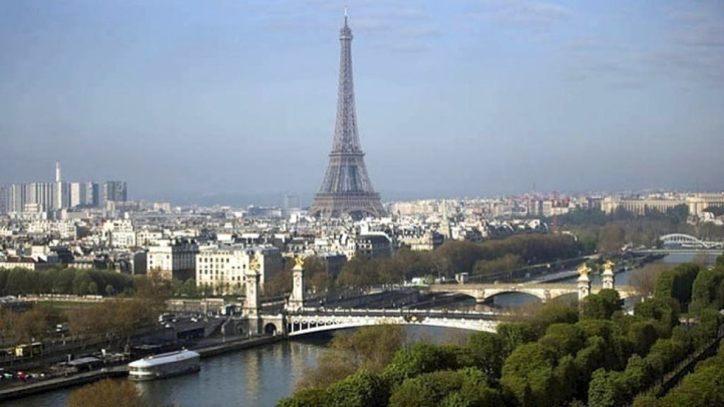 Γαλλία: Για πέμπτη ημέρα κλειστός ο Πύργος του Άιφελ