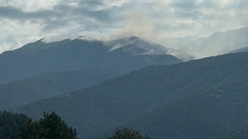 Συνεχίζεται για 7η μέρα η επιχείρηση κατάσβεσης της φωτιάς στο Παγγαίο