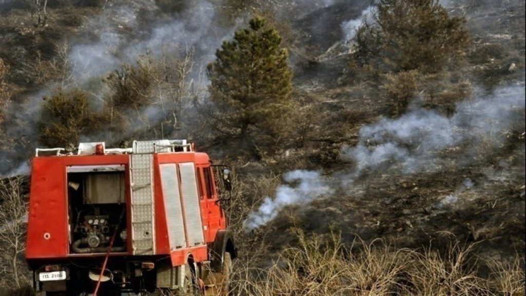 Υψηλός κίνδυνος πυρκαγιάς τη Δευτέρα σε πολλές περιοχές της χώρας - Επικίνδυνη εβδομάδα για εκδήλωση πυρκαγιών